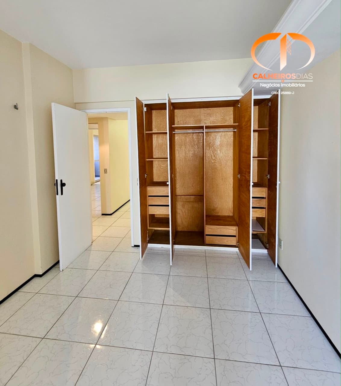Apartamento de 110 m² com sala em L, varanda e DCE, no Meireles — foto 7