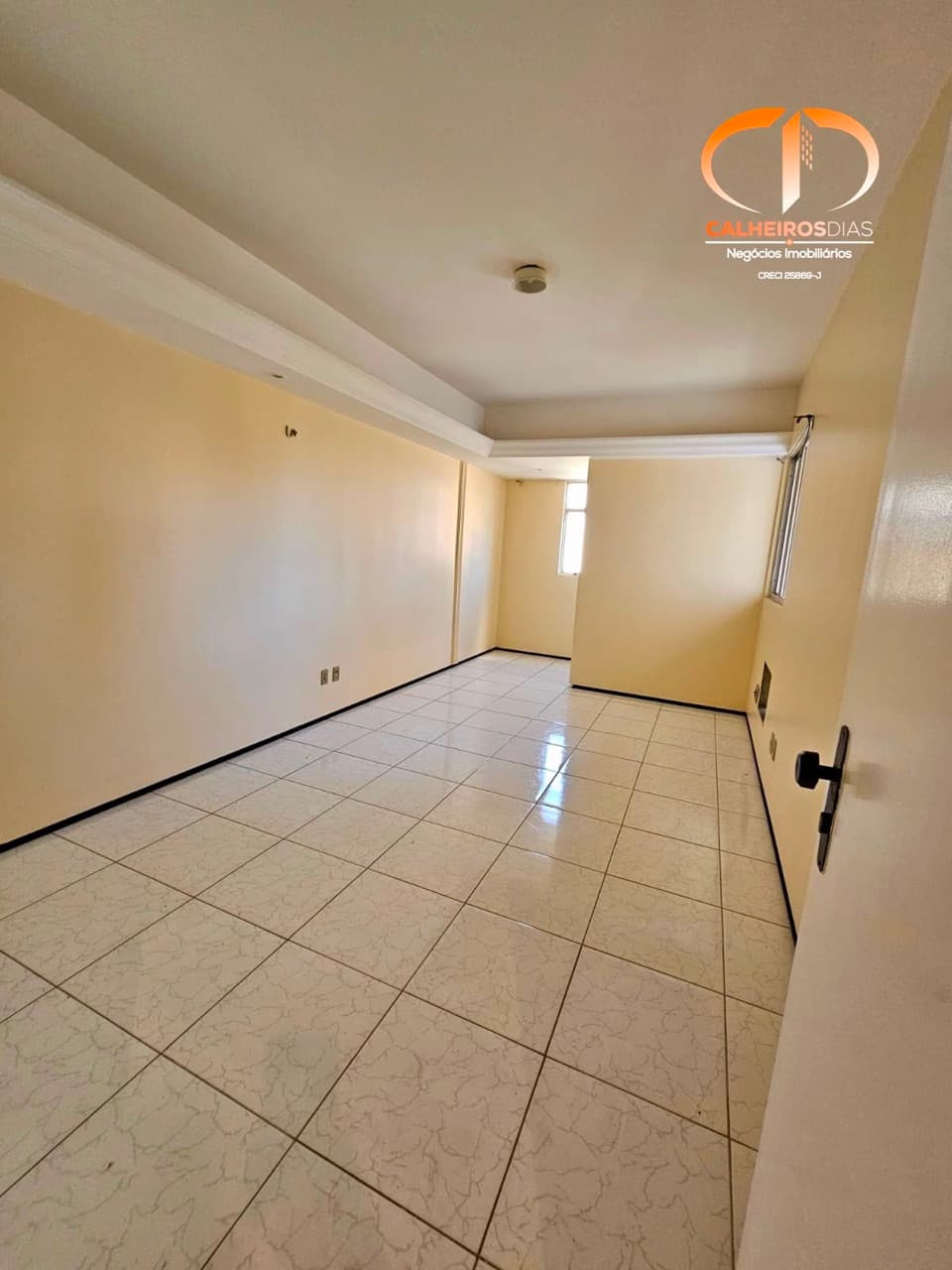Apartamento de 110 m² com sala em L, varanda e DCE, no Meireles — foto 10