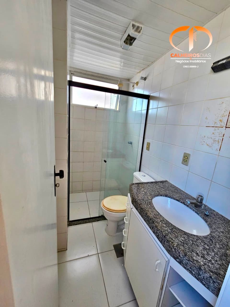 Apartamento de 110 m² com sala em L, varanda e DCE, no Meireles — foto 11