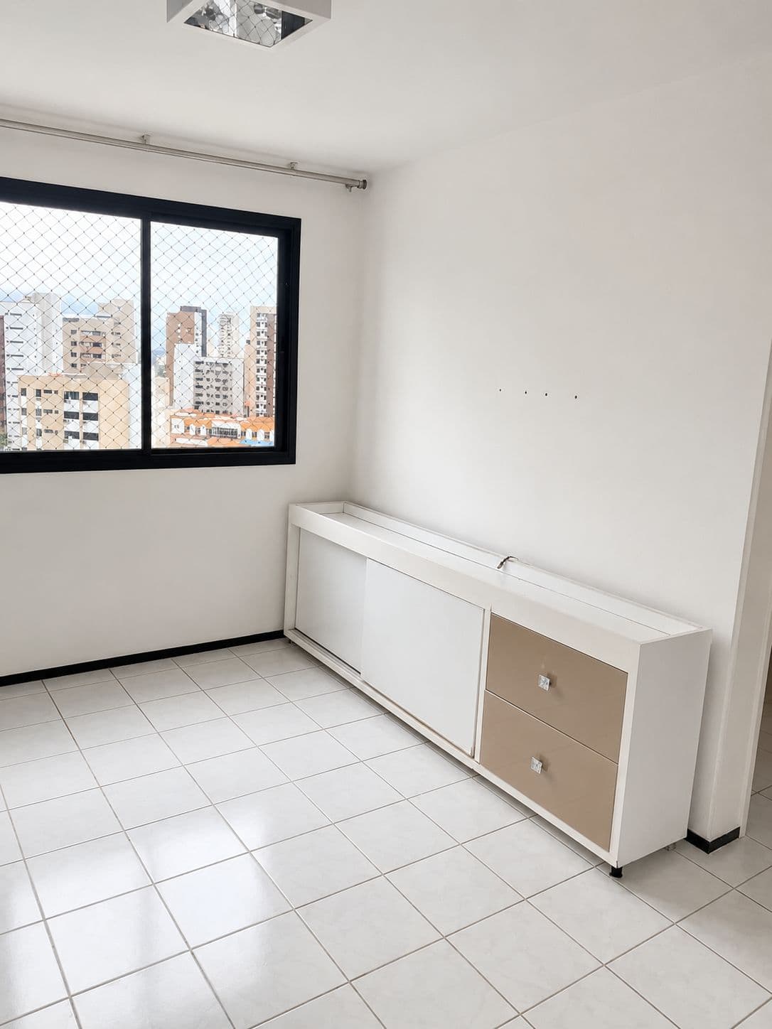 Apartamento com 2 suítes, andar alto e móveis planejados no Dionísio Torres — foto 7