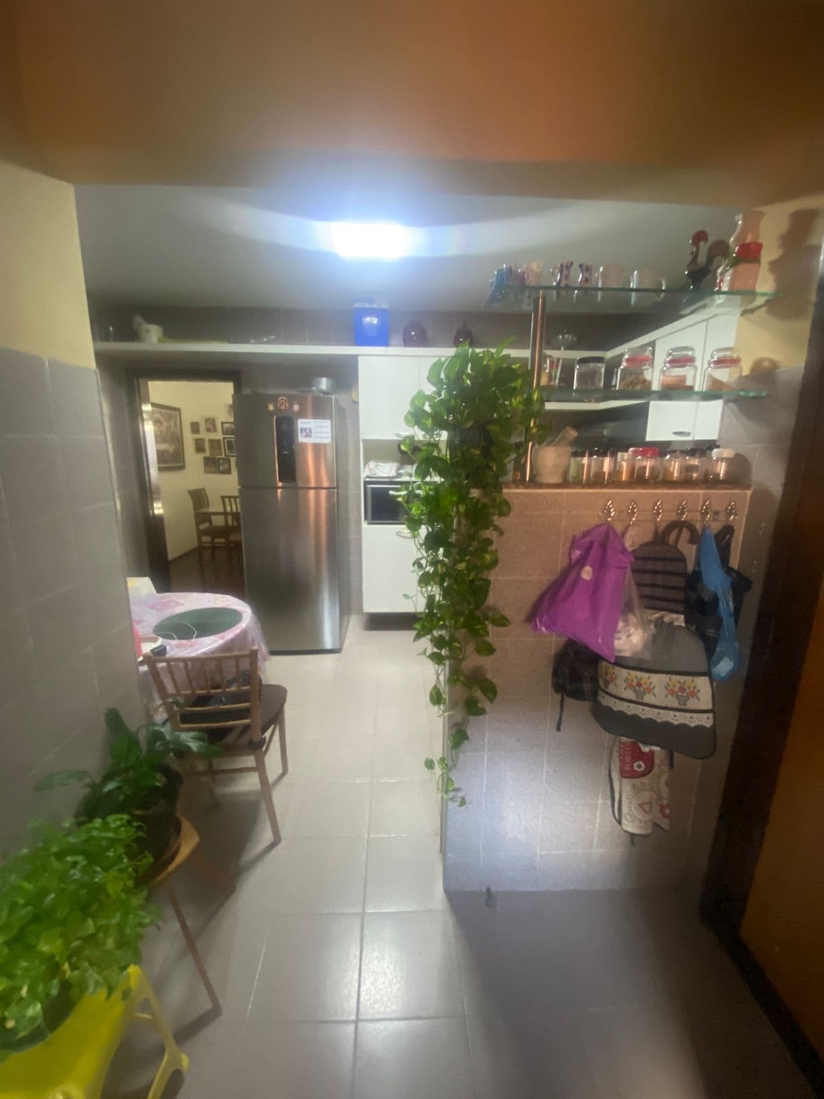 Sala em dois ambientes e varanda a passos da Beira-Mar — foto 4
