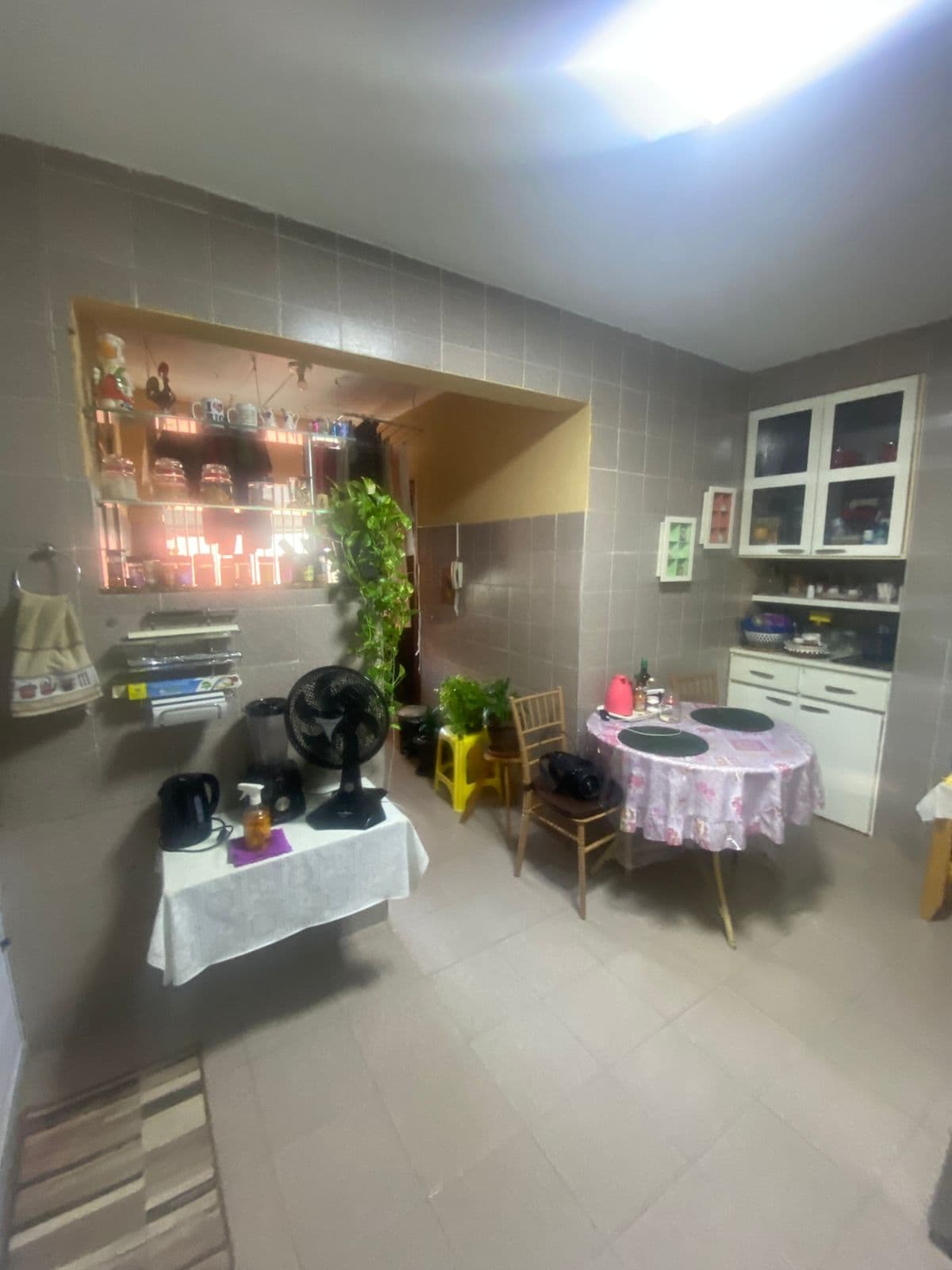 Sala em dois ambientes e varanda a passos da Beira-Mar — foto 17