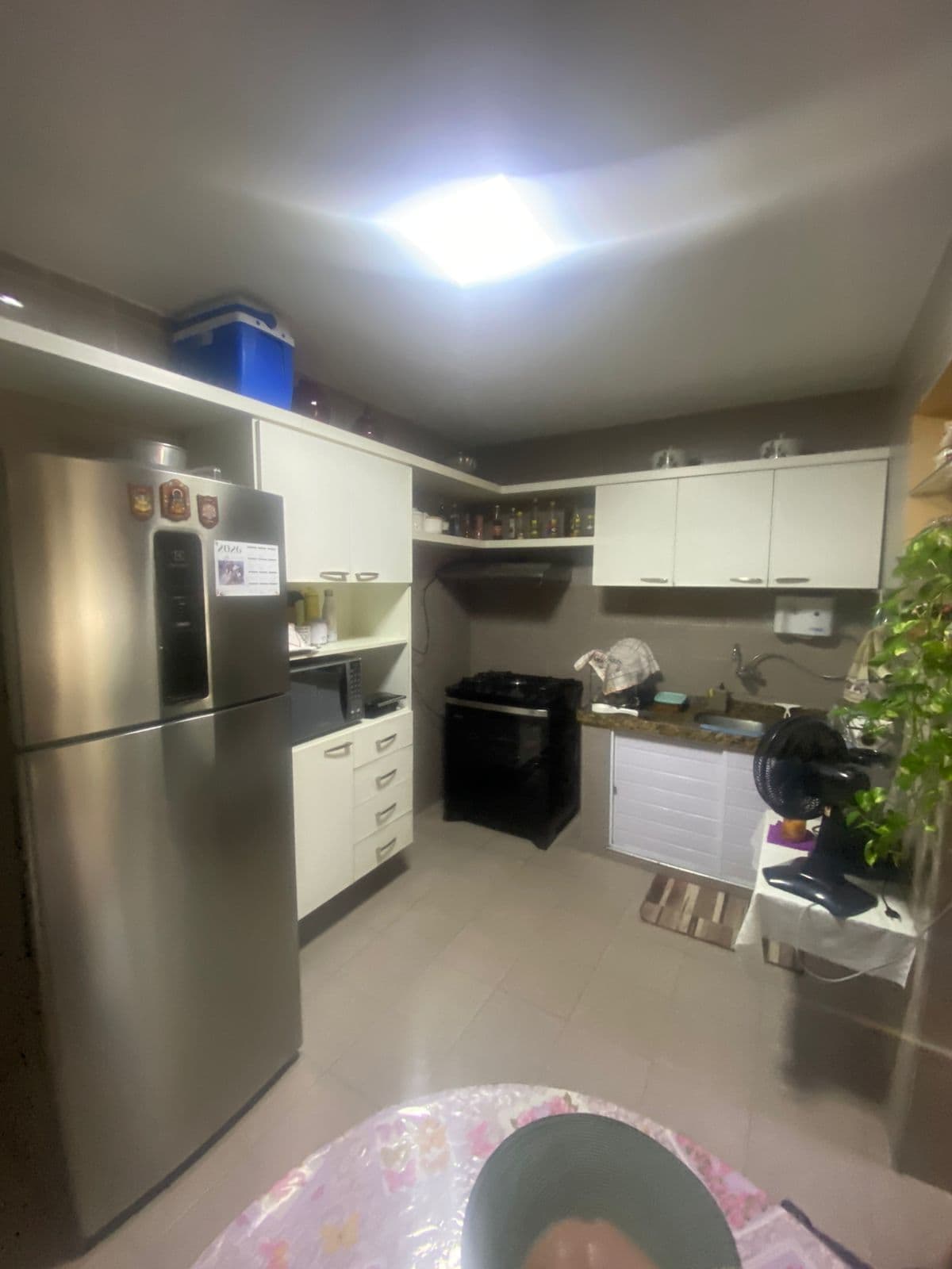 Sala em dois ambientes e varanda a passos da Beira-Mar — foto 26
