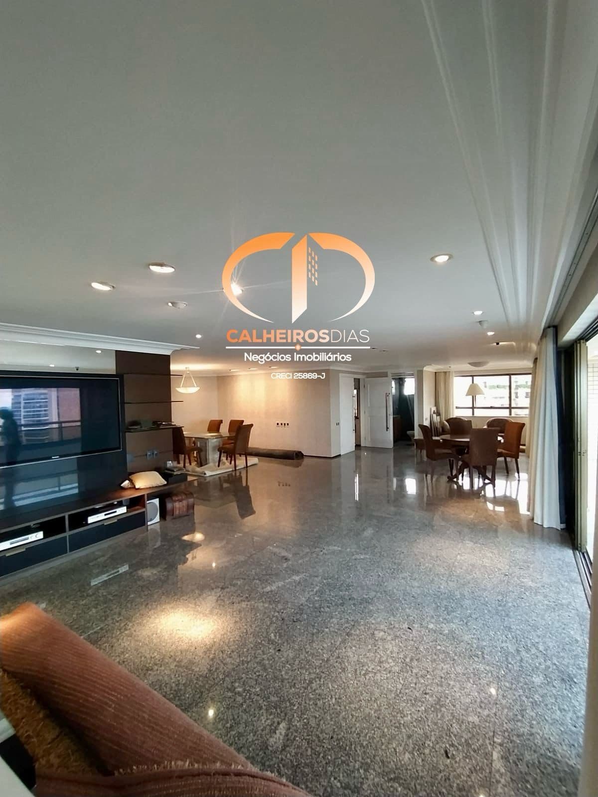 310 m² com 3 suítes e um andar por pavimento, alto padrão no coração do Meireles — foto 4