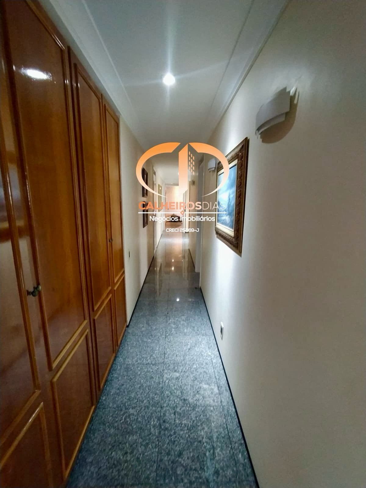 310 m² com 3 suítes e um andar por pavimento, alto padrão no coração do Meireles — foto 14