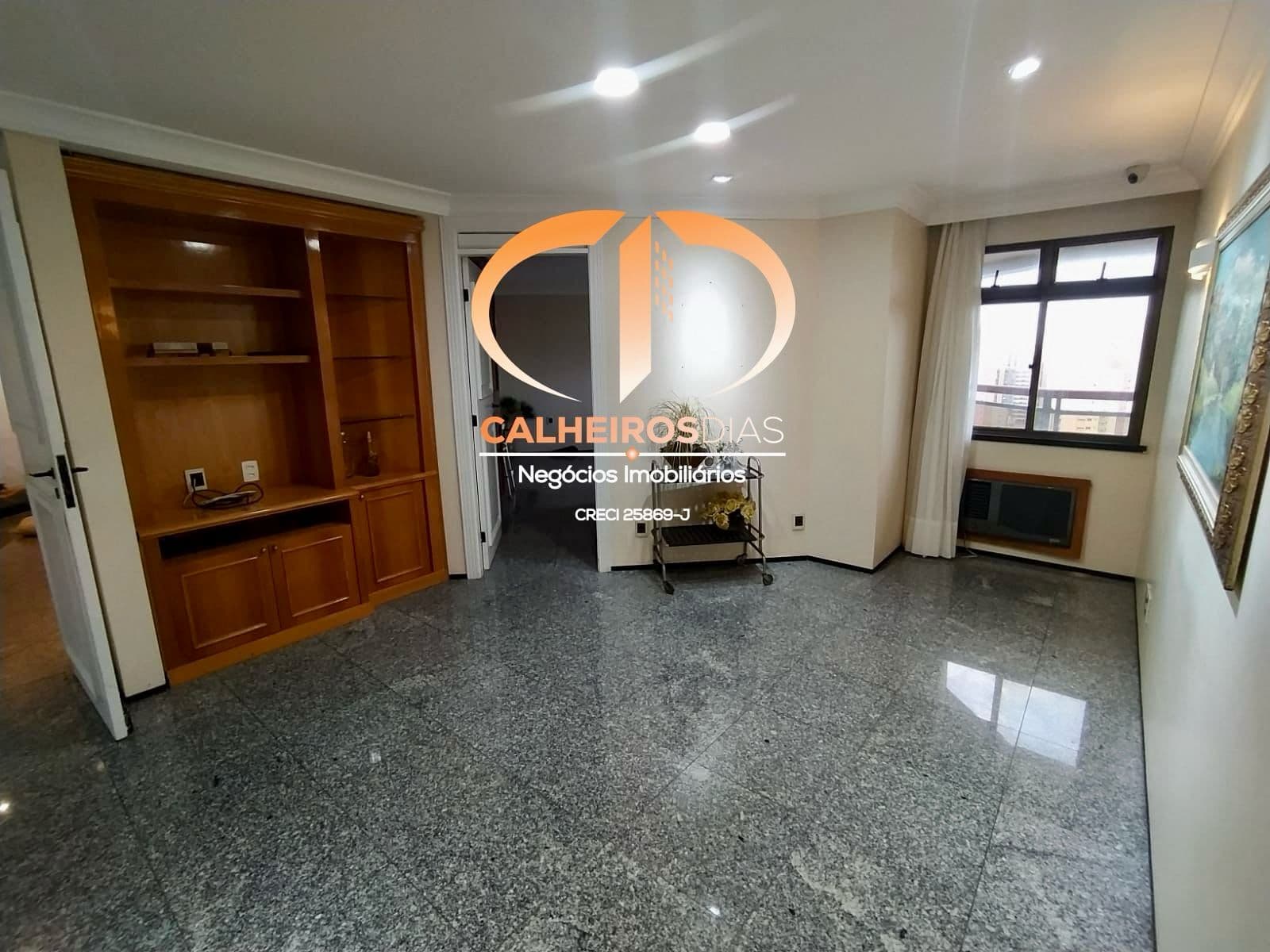 310 m² com 3 suítes e um andar por pavimento, alto padrão no coração do Meireles — foto 18