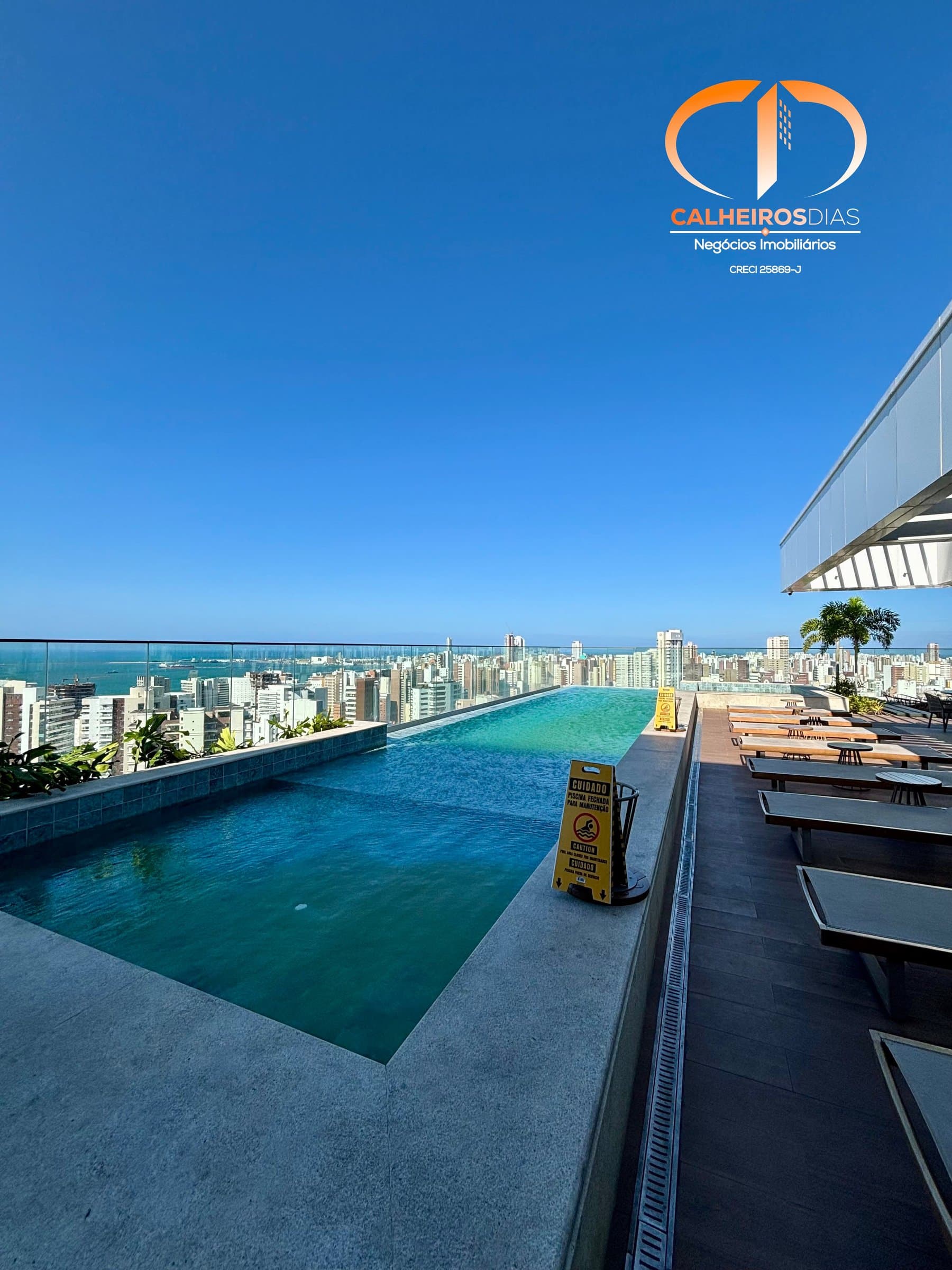 Área externa · Apartamento de 40 m² com suíte e varanda, no Beach Class Meireles — foto 4