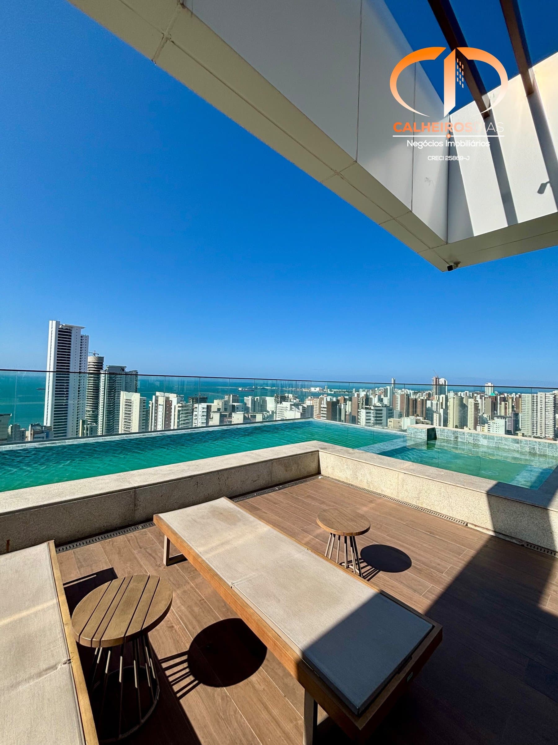 Área externa · Apartamento de 40 m² com suíte e varanda, no Beach Class Meireles — foto 5