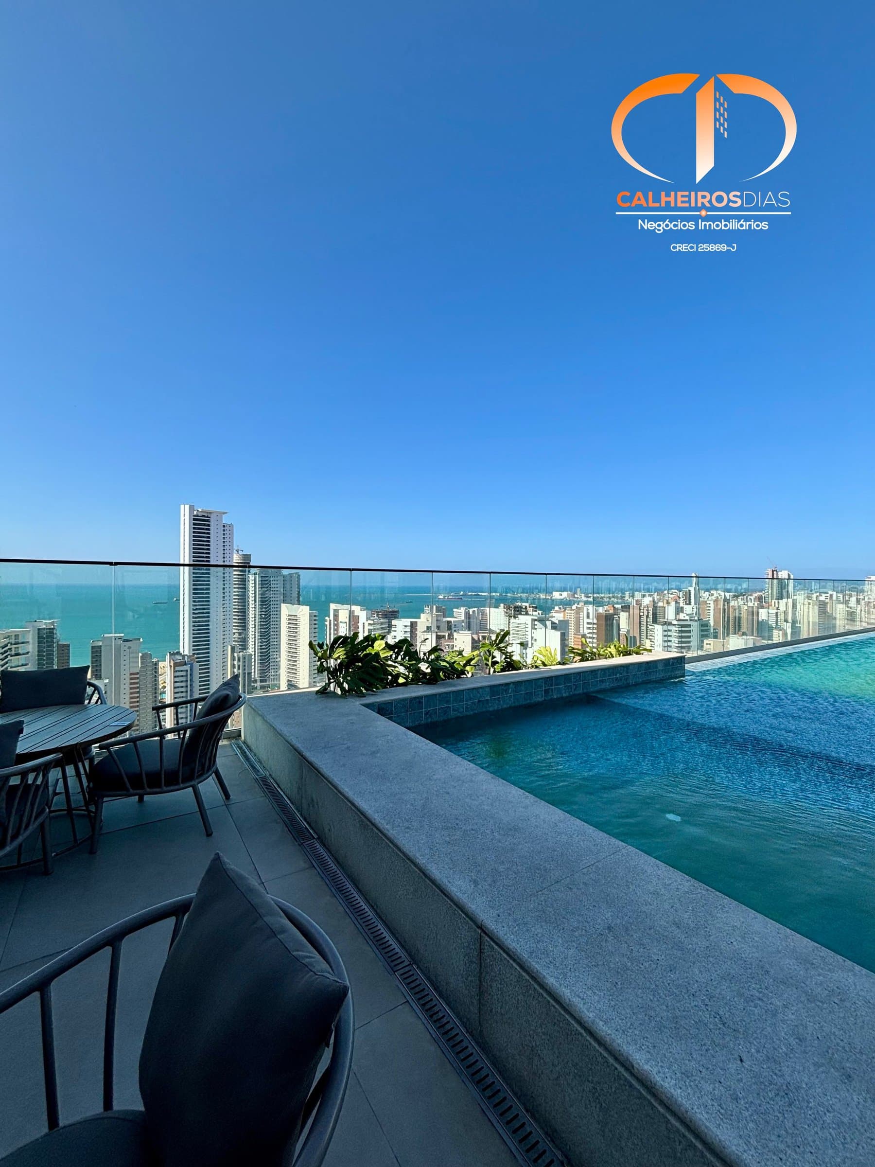 Área externa · Apartamento de 40 m² com suíte e varanda, no Beach Class Meireles — foto 6