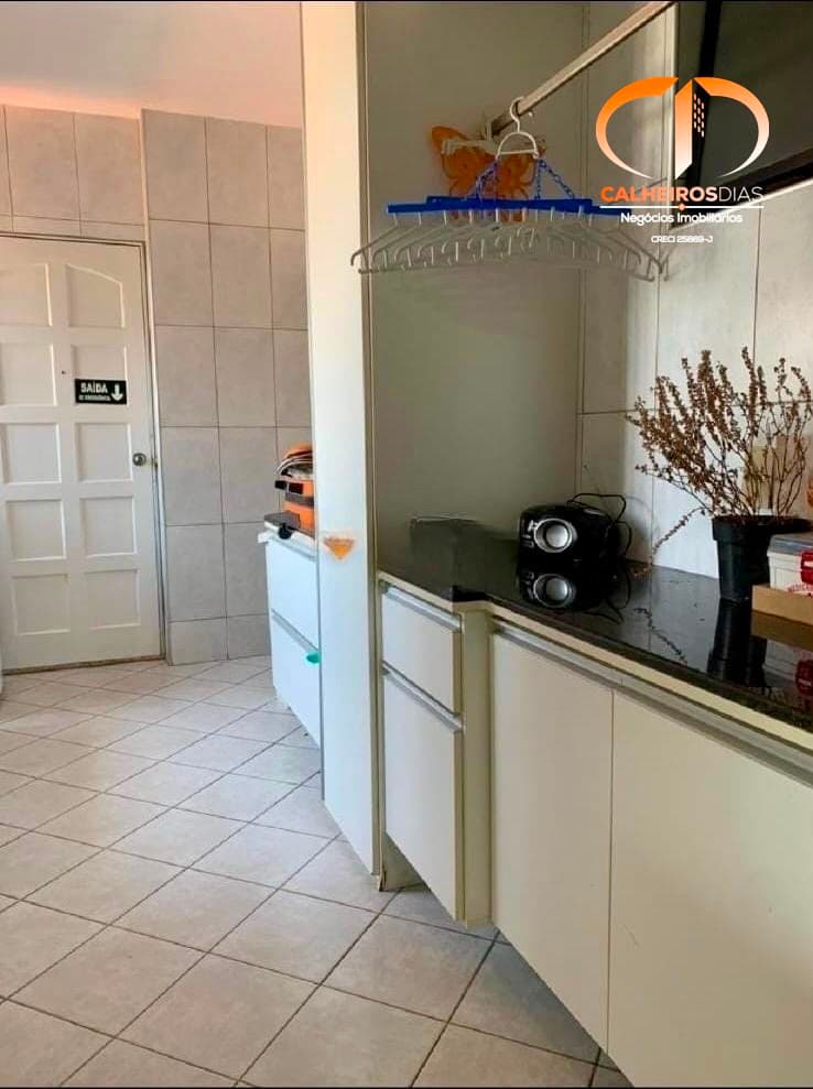Quatro suítes e varanda em L no 10º andar do Montpellier, no Guararapes — foto 16