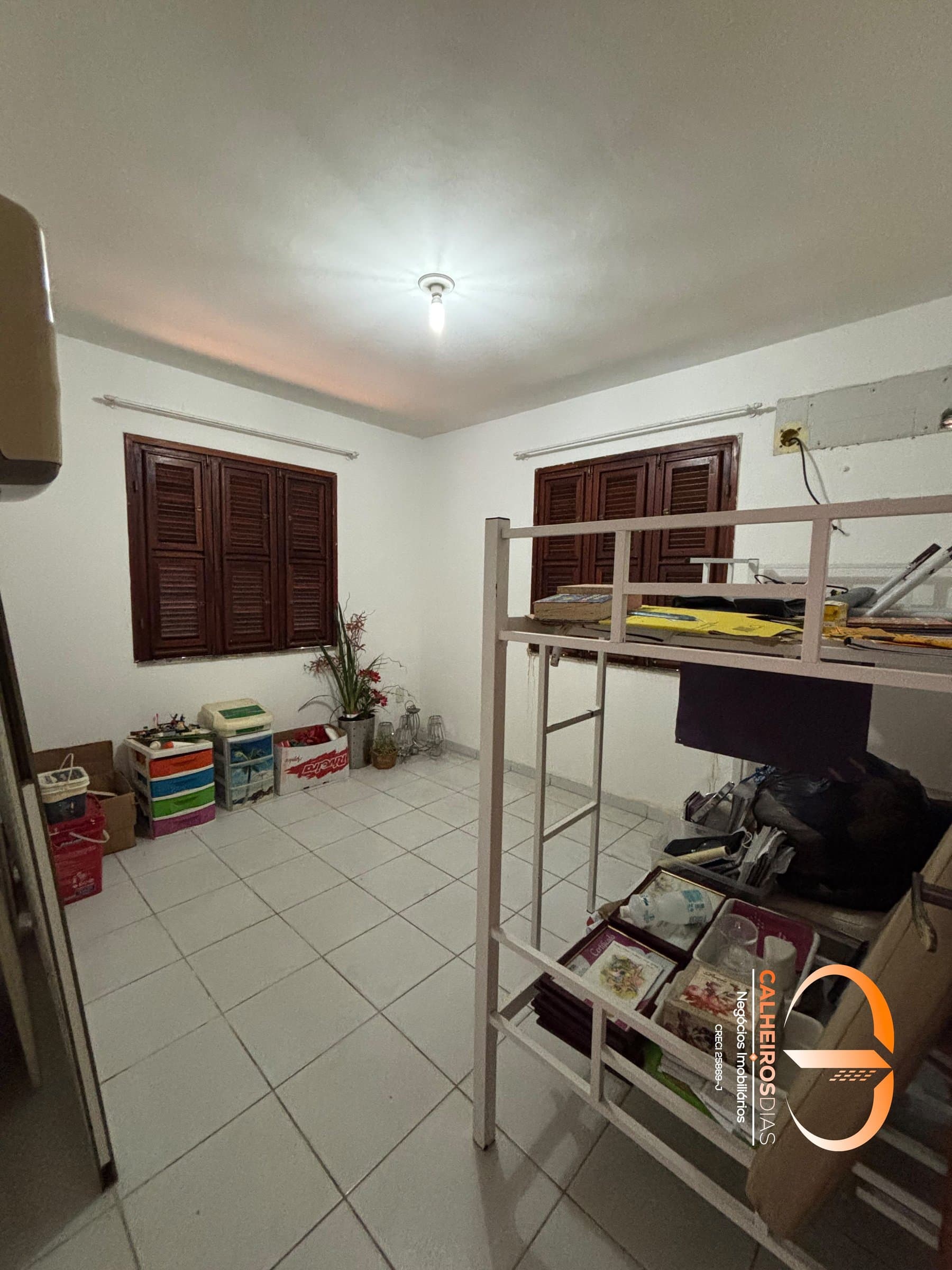 Casa de 400 m² com chalé independente e cinco vagas no Papicu — foto 8