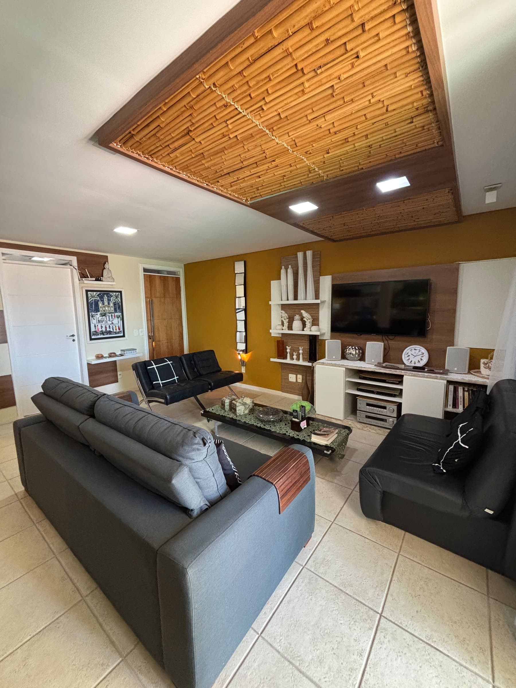 Cobertura duplex de 190 m² com duas varandas em Porto das Dunas — foto 2