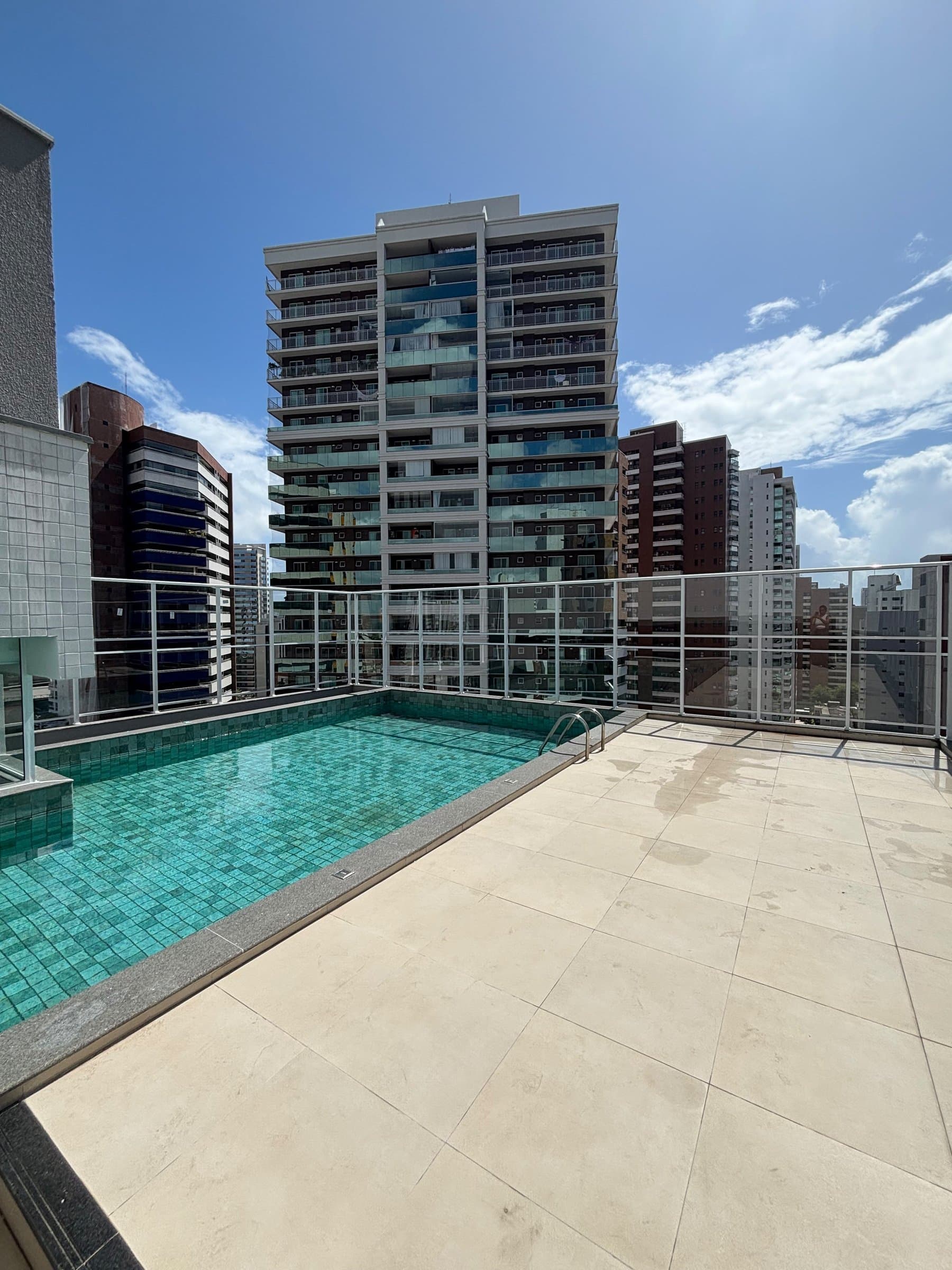 Área externa · Studio de 35 m² novo, com varanda e vaga, na Aldeota — foto 2