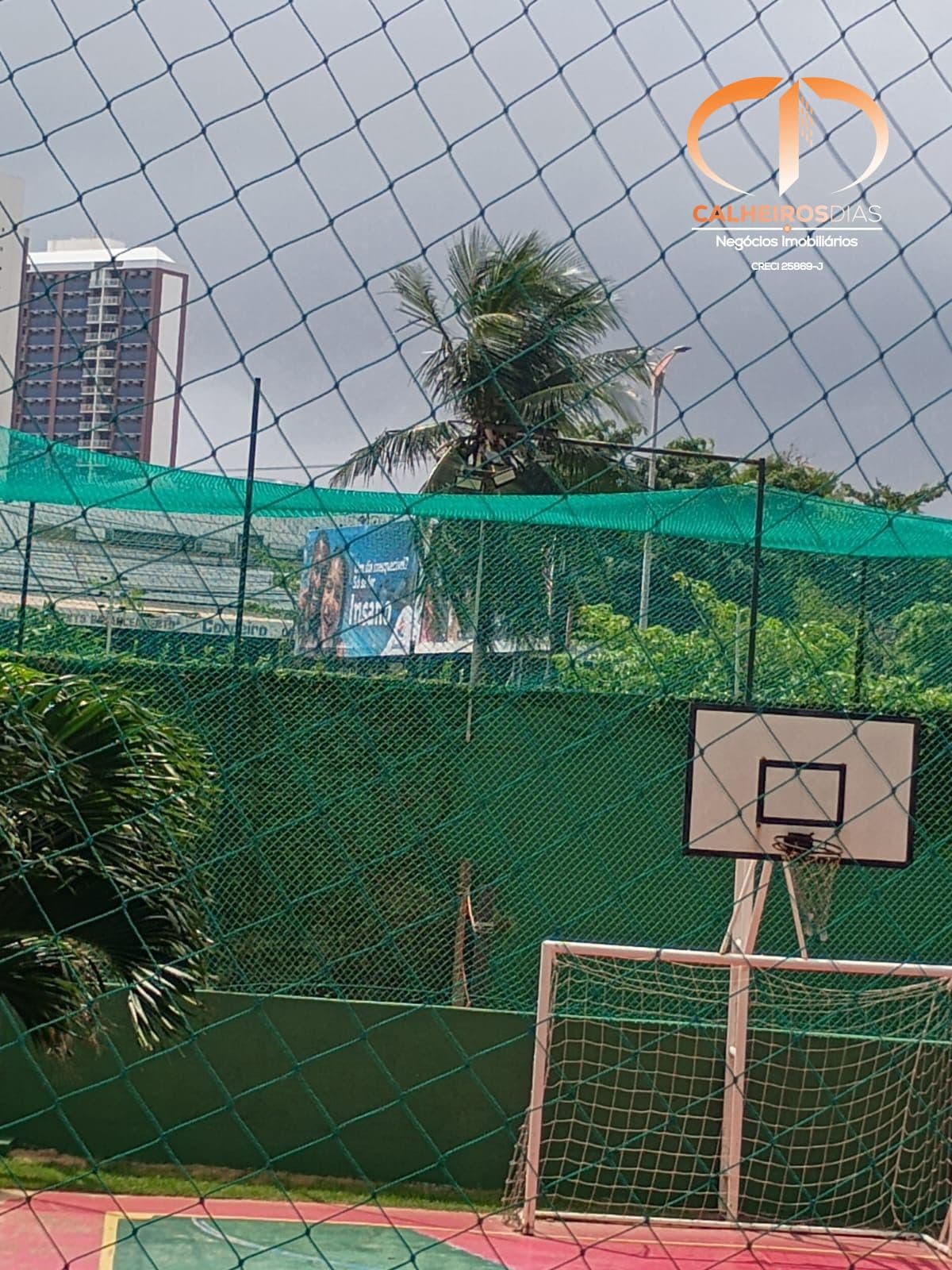 Área externa · 220 m² de frente para o mar, com três suítes, na Beira-Mar — foto 4
