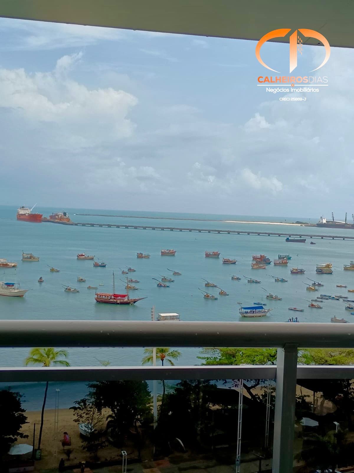220 m² de frente para o mar, com três suítes, na Beira-Mar — foto 17