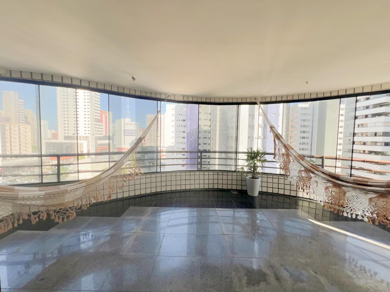 Andar inteiro de 204 m² com 3 suítes no Edifício Mykonos — foto 16