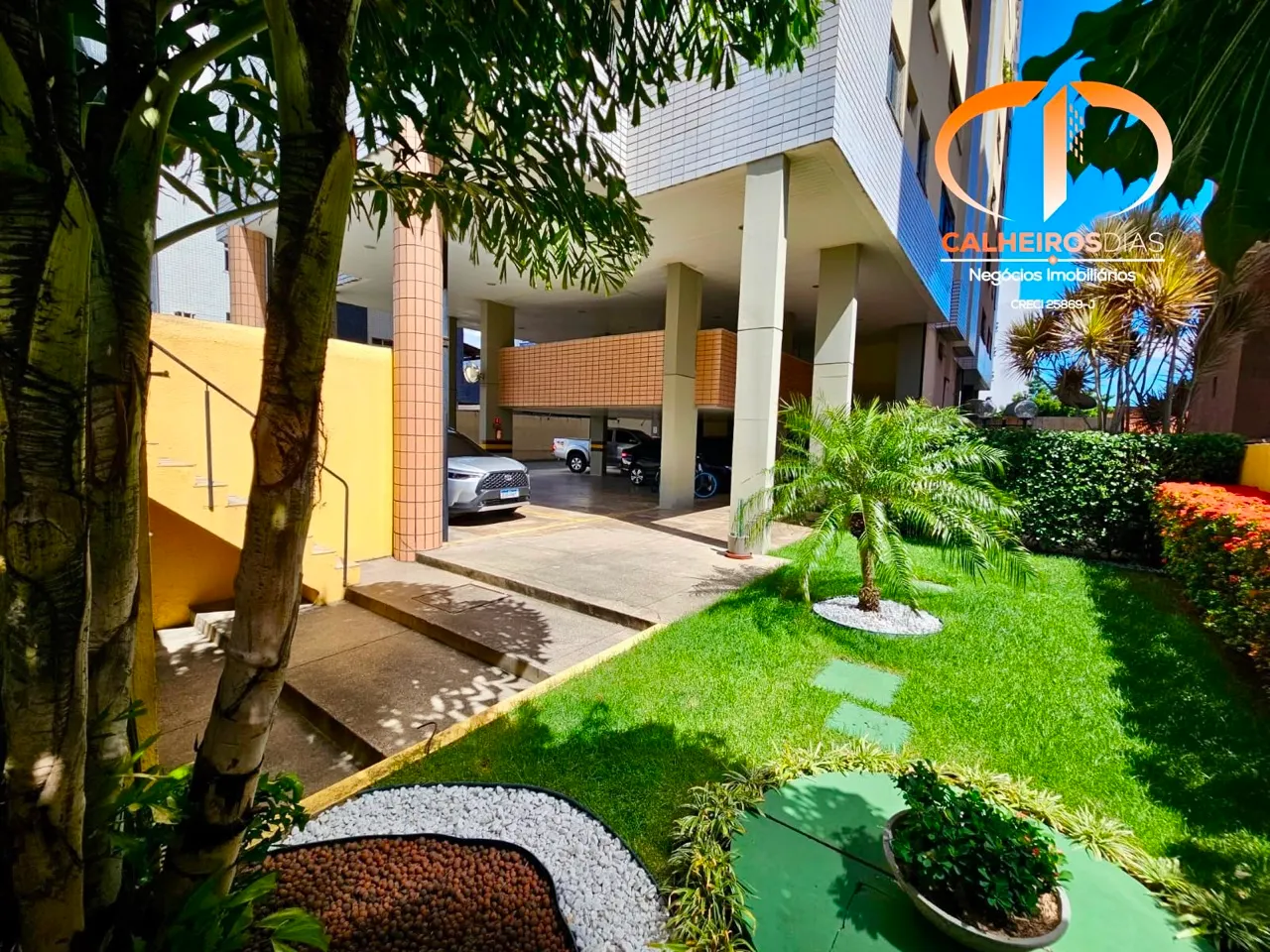 Área externa · Apartamento de 110 m² com sala em L, varanda e DCE, na Aldeota, foto 1