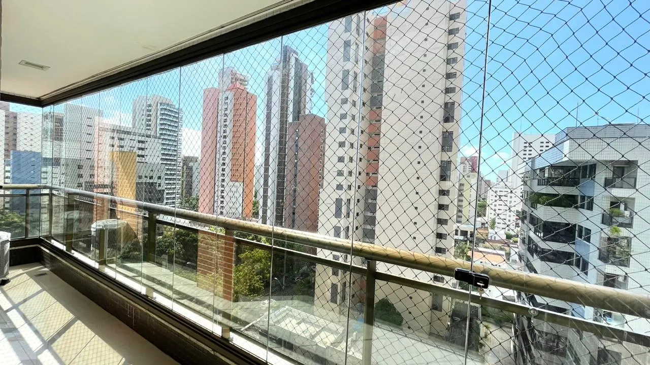 Varanda nascente e lazer de resort no Unique Meireles, foto 9