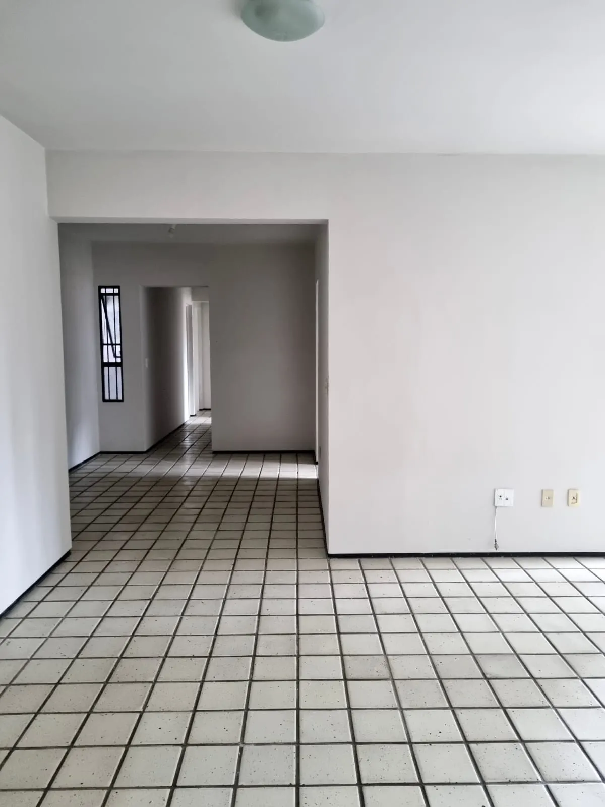 142 m² com 3 suítes a 500m da Beira-Mar, pronto para reformar do seu jeito, foto 3
