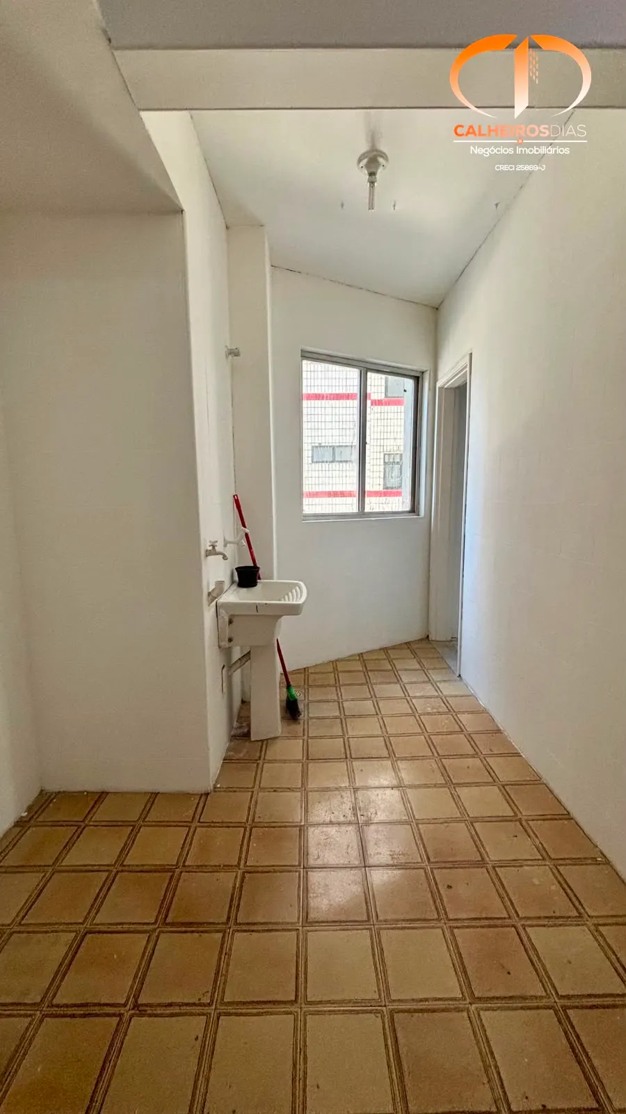 86 m² com três suítes e uma vaga a poucos quarteirões do RioMar, foto 12