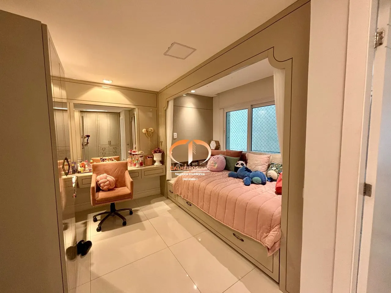 Casa triplex de 800 m² com 5 suítes em condomínio fechado no De Lourdes, foto 9