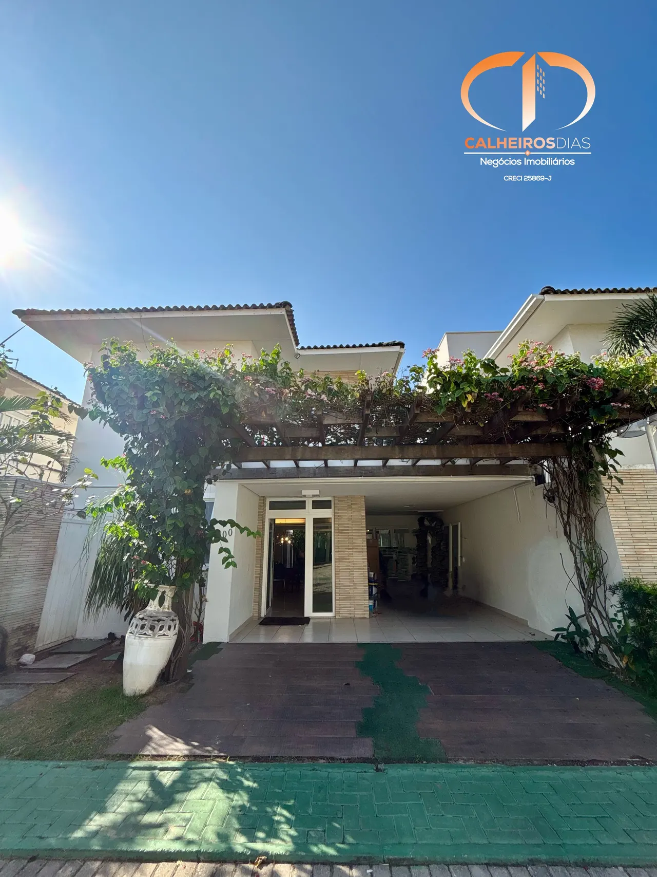 Área externa · Casa duplex de 300 m² com 3 suítes e energia solar em condomínio na Praia do Futuro, foto 1