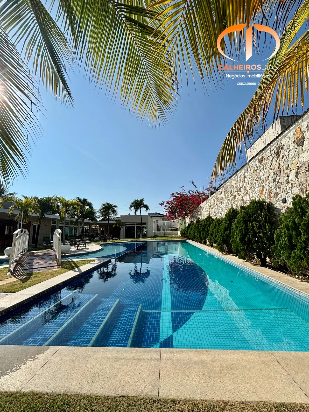 Área externa · Casa duplex de 300 m² com 3 suítes e energia solar em condomínio na Praia do Futuro, foto 4