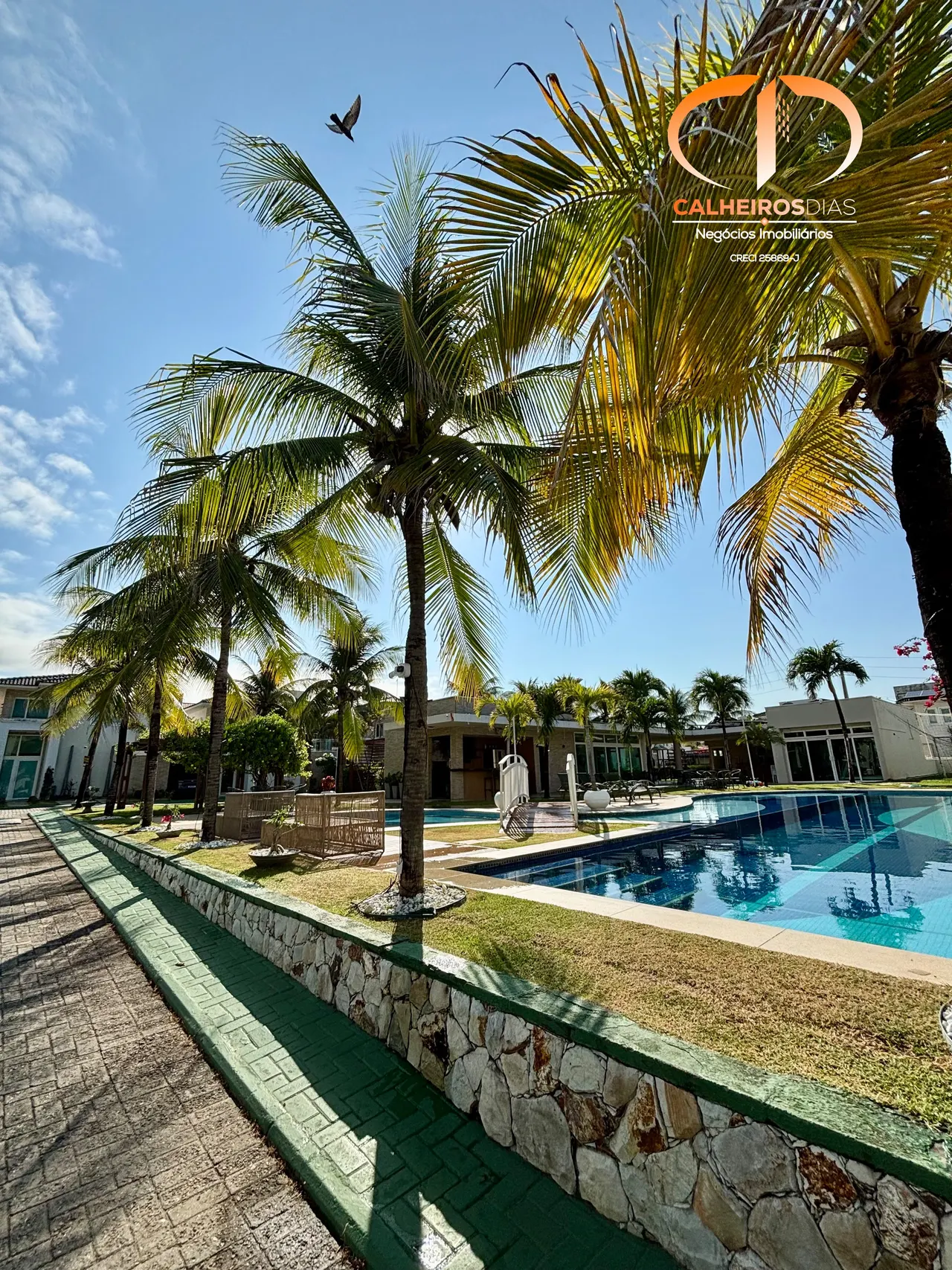 Área externa · Casa duplex de 300 m² com 3 suítes e energia solar em condomínio na Praia do Futuro, foto 5