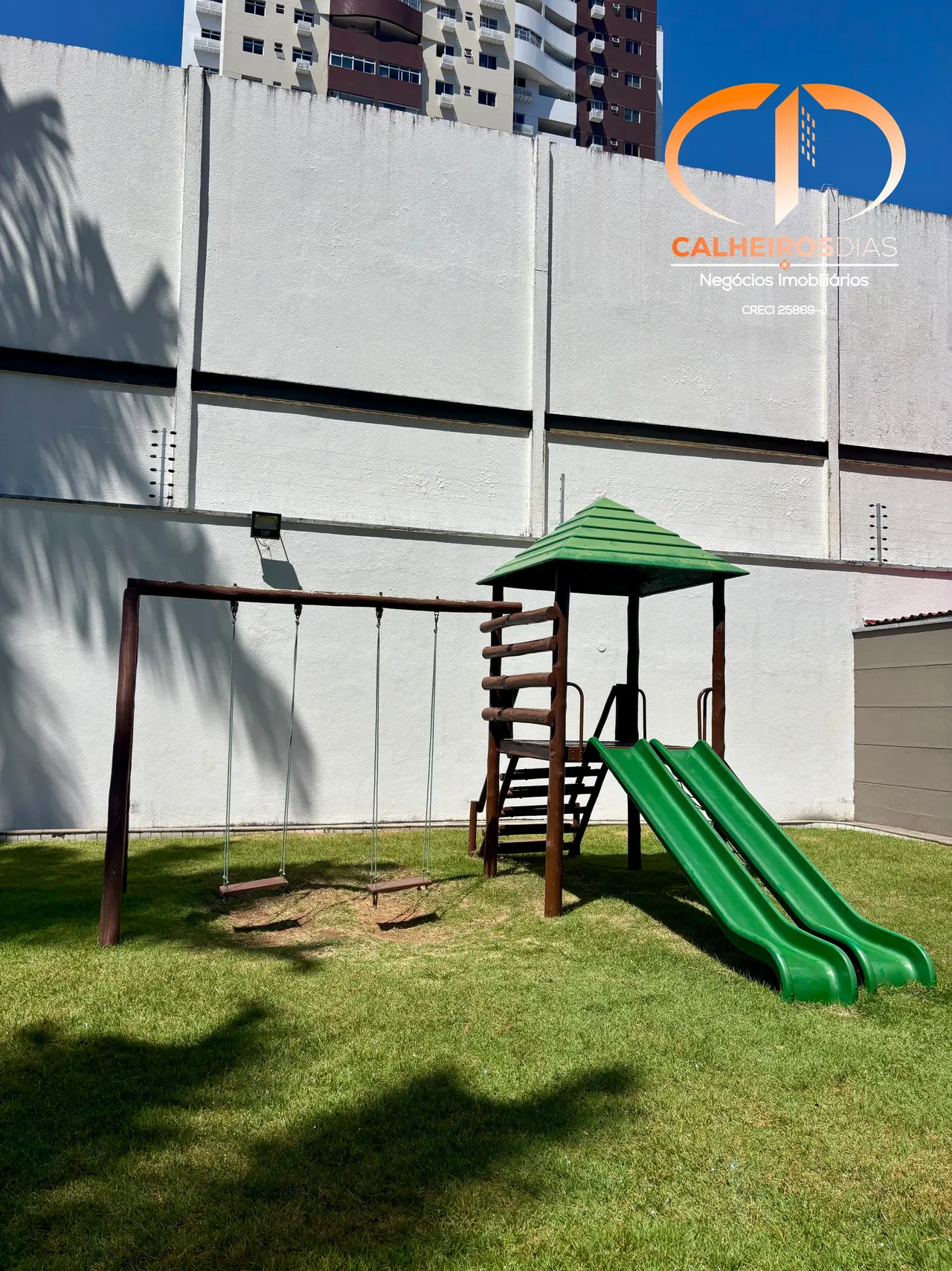 Área externa · 98 m² com 4 quartos, 2 suítes e móveis planejados no Dionísio Torres, foto 5