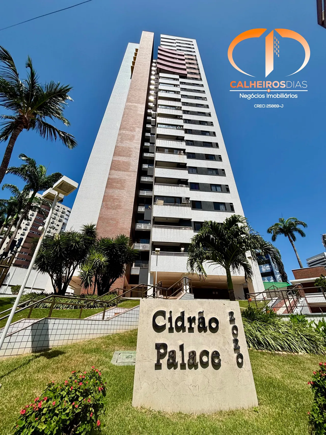 Apartamento no bairro Dionísio Torres