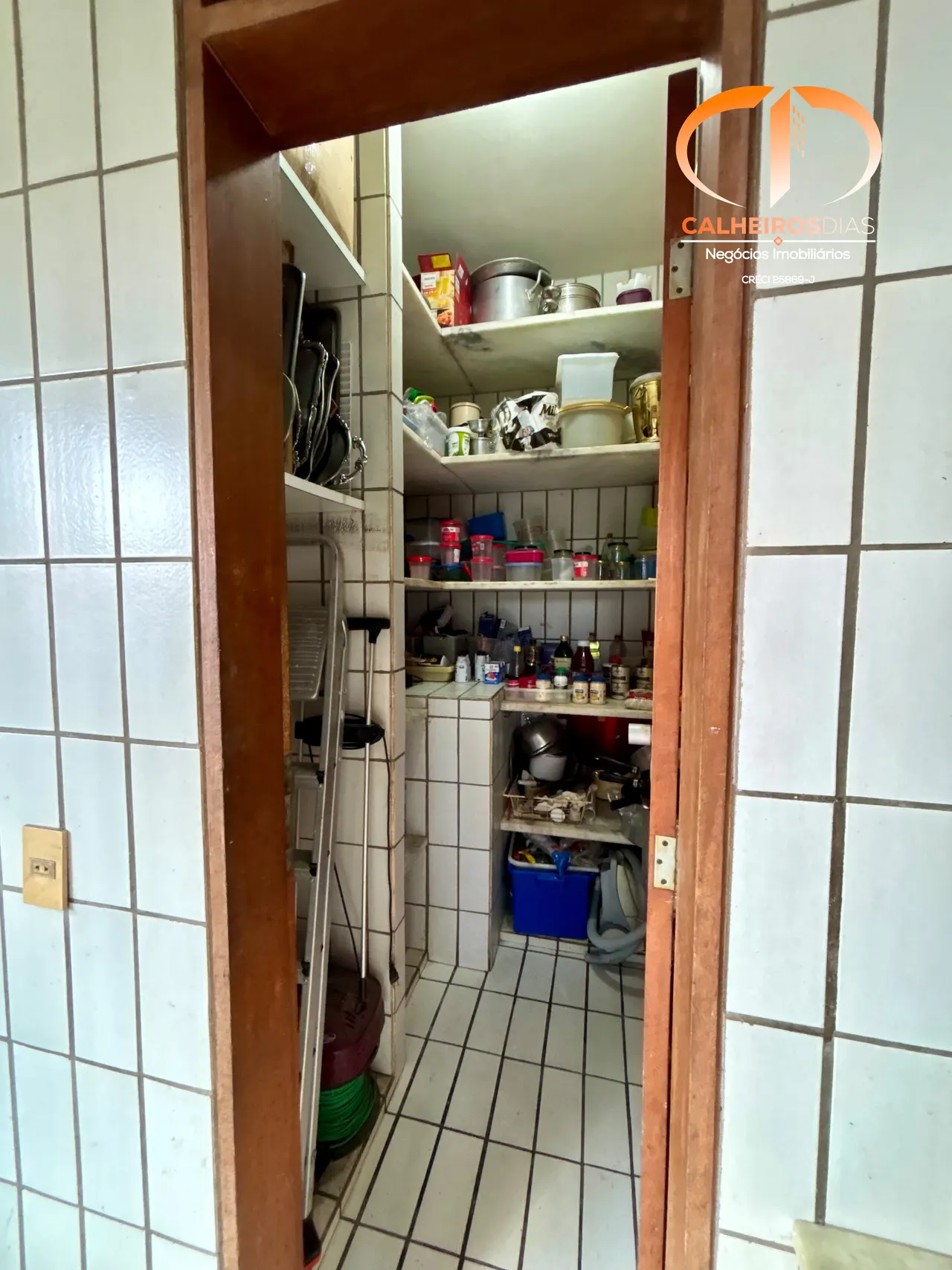 Apartamento de 280 m², um por andar, com 3 suítes e 4 vagas no Meireles, foto 9