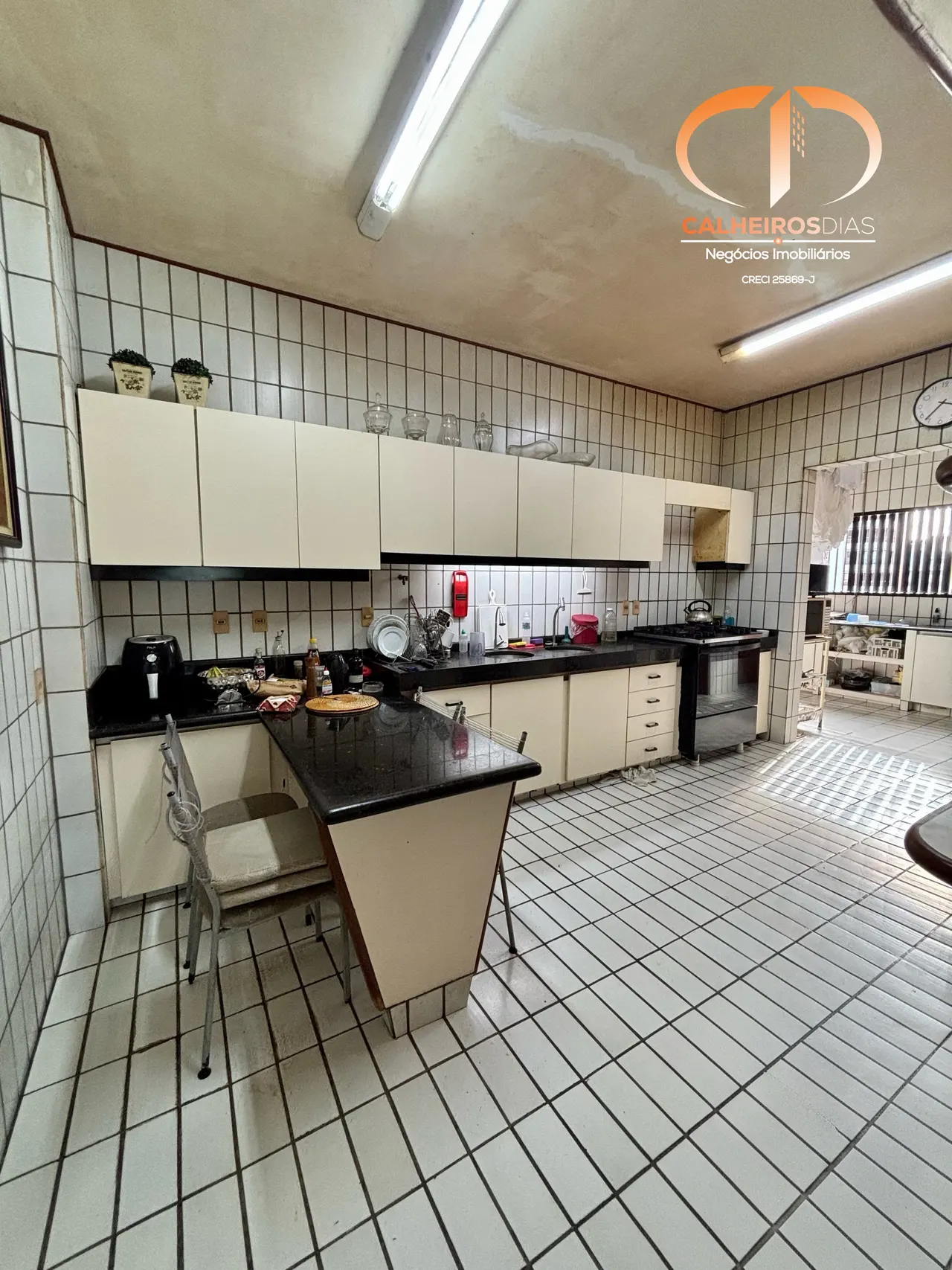 Apartamento de 280 m², um por andar, com 3 suítes e 4 vagas no Meireles, foto 12